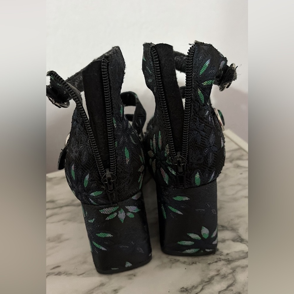 Elegant Black and Green Women's Shoes 3 inches